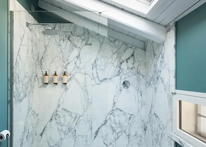 Nus Poerio Hotel Roma