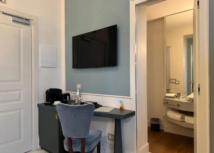 Otel Nus Poerio 4*